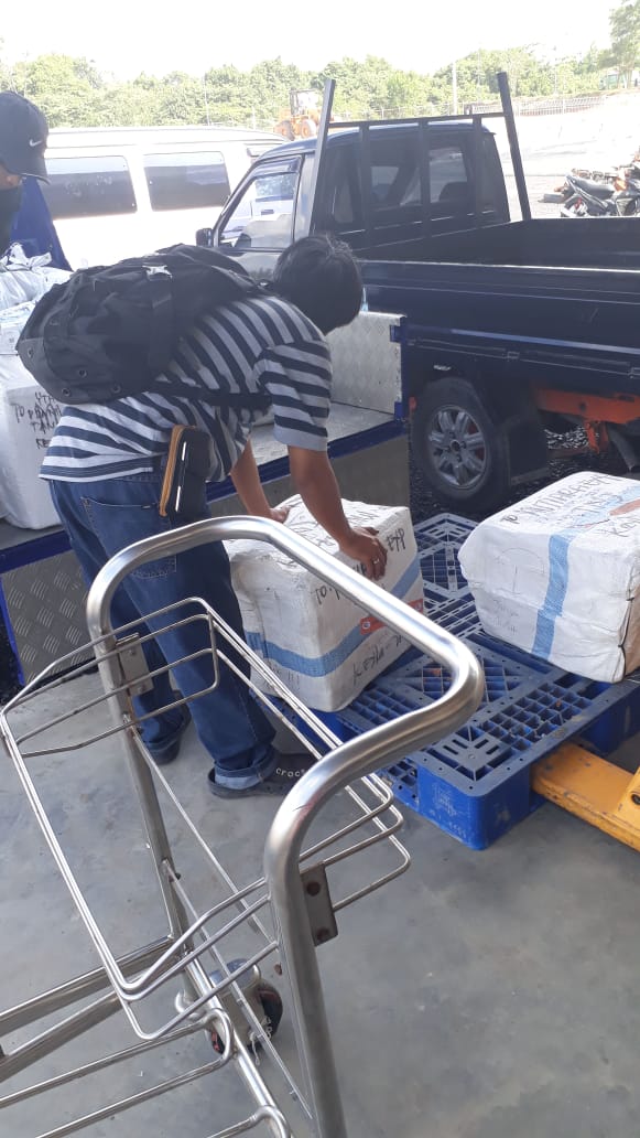 Handling Via Udara By Jakarta Tujuan Tanjungpinang , Kep Riau
