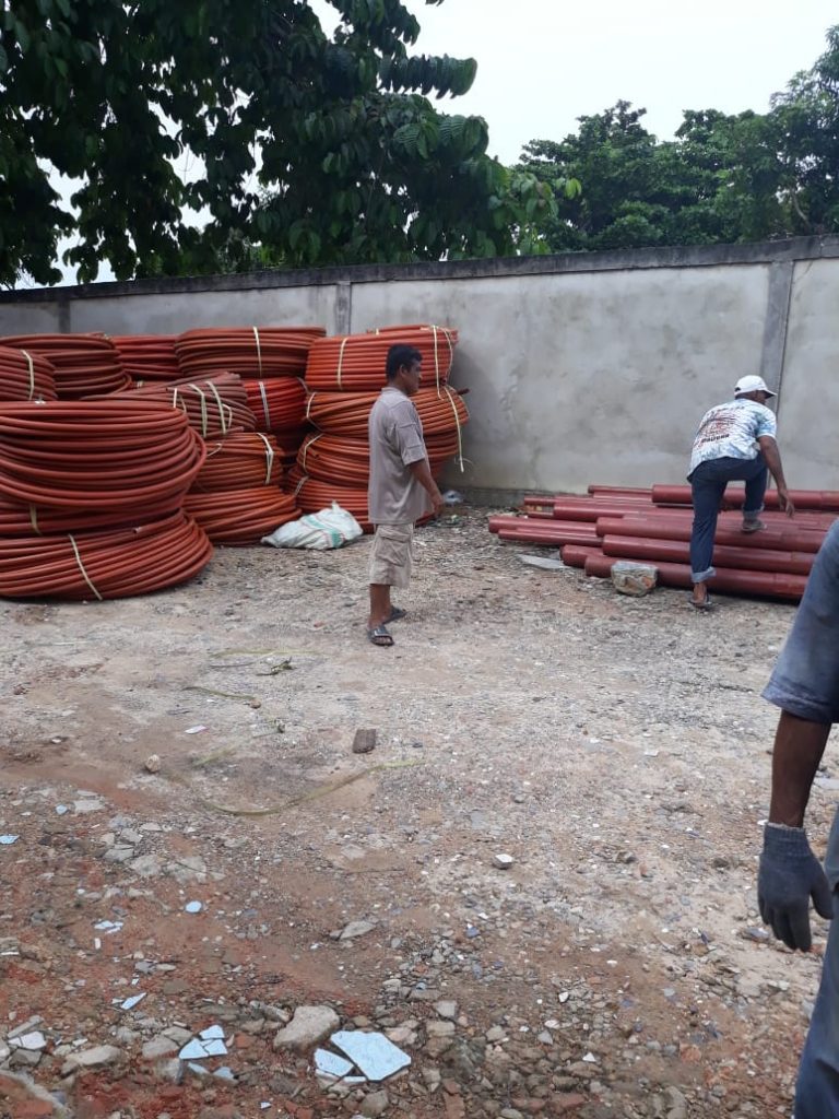 Shipment Kabel Huspel dan Tiang